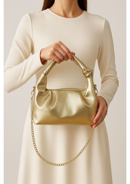 Lüks El Çantası Özel Gün Şık Tasarım fiyatları