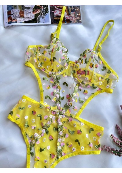 Sarı Çiçek Desenli Bodysuit fiyatları