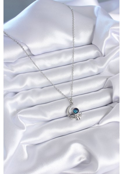 316L Çelik Galaksi Astronot Model Kadın Kolye - 45 cm Zincir Uzunluğu fiyatları