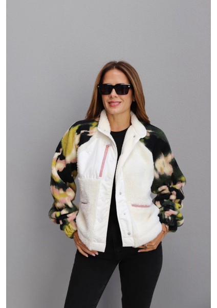 Ekru Cep Fermuar Detay Ceket