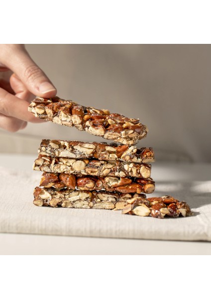 Servet Şeker İlavesiz Badem Krokan Bar 120 gr (6 x 20 gr) fiyatları