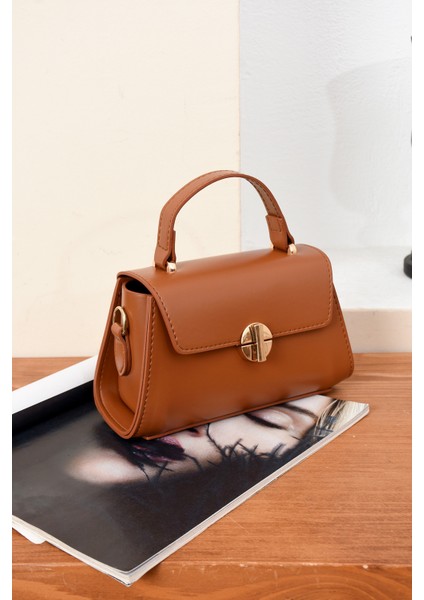 Lüks Tasarımlı Çapraz Askılı El ve Omuz Çantası