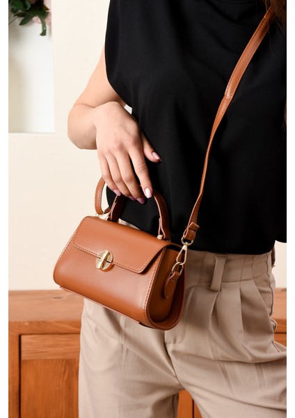 Lüks Tasarımlı Çapraz Askılı El ve Omuz Çantası modelleri