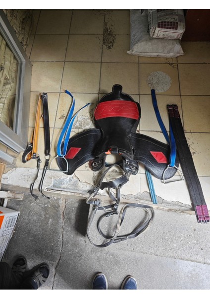 Ingiliz Eğer Hakiki Deri At Eğeri