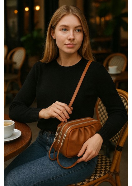 Kadın Çapraz Askılı Çok Gözlü Fermuar Detaylı Omuz Çantası fiyatları