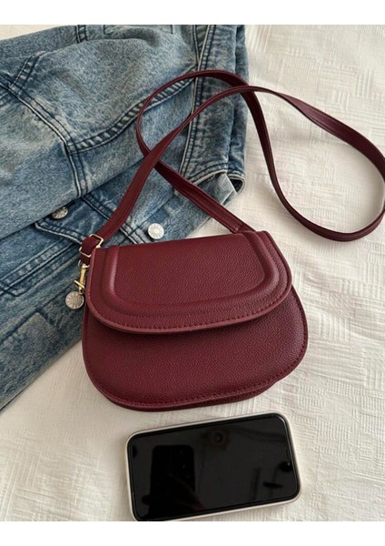 Retro Mila Çapraz Askılı Omuz Çantası fiyatları