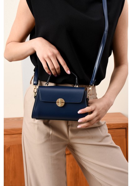 Lüks Tasarımlı Çapraz Askılı El ve Omuz Çantası modelleri