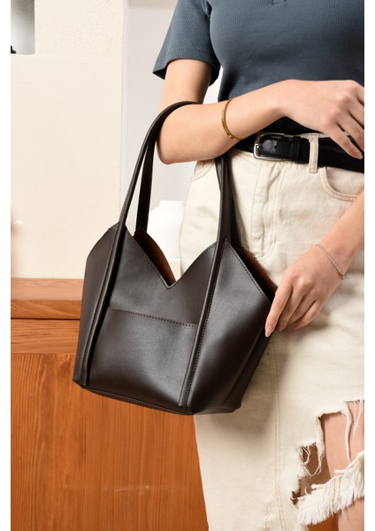 Kadın Şık Tasarımlı Omuz ve Kol Çantası + Yavru Çanta modelleri