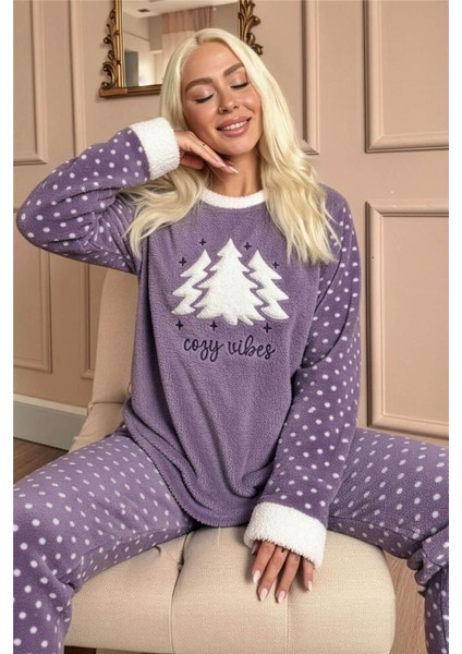 Lila Pine Tree Desenli Kadın Peluş Pijama Takımı