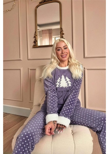 Lila Pine Tree Desenli Kadın Peluş Pijama Takımı modelleri