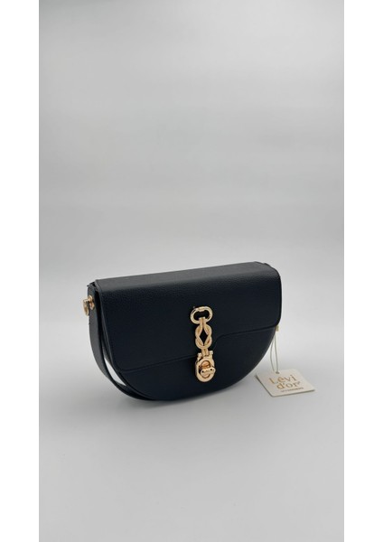 Siyah Kapak Tokalı El Çantası Orijinal Levid'or fiyatları