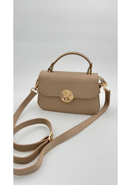 Vizon Yuvarlak Tokalı El Çantası Orijinal Levid'or