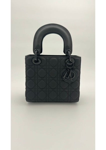 Siyah Kare Aksesuar Detaylı El Çantası Orijinal Levid'or Premium