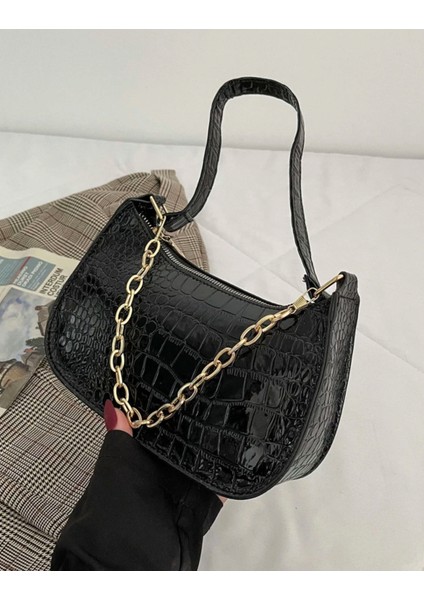Şık Timsah Kabartmalı Zincir Koltuk Altı Omuz Çantası modelleri