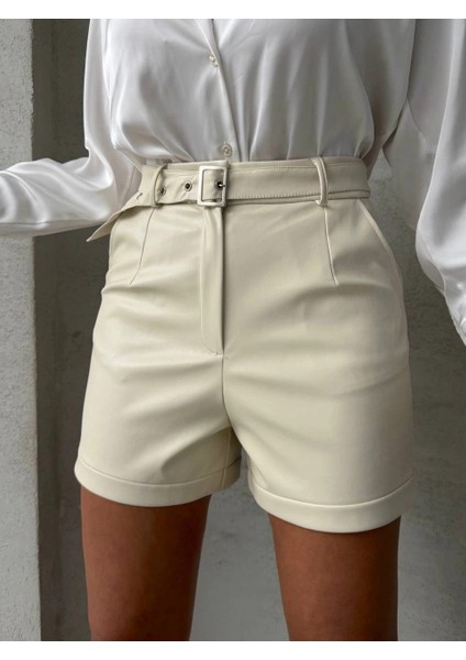 Kemerli Deri Şort Krem H241003