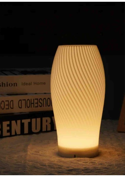 Dekoratif Masa Lambası Modern Şık Tasarım