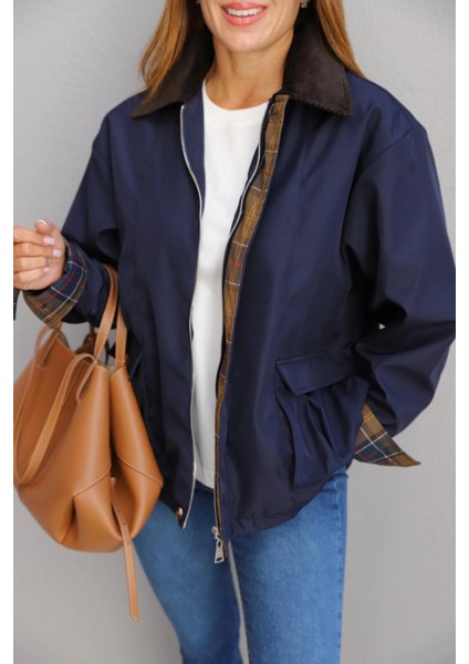 Lacivert Yaka Detay Ceket fiyatları