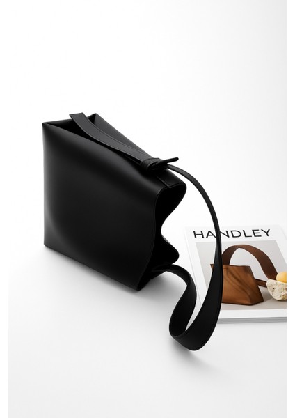 Luxe Sport Omuz Çantası + Makyaj Çantası Hediyeli fiyatları