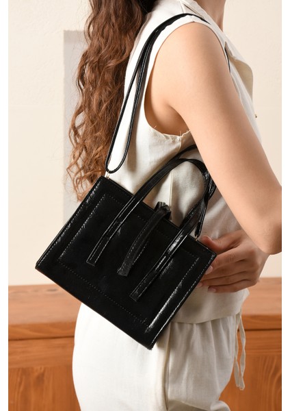 Lüks Reyhani Kutu Çapraz Askılı El ve Omuz Çantası fırsatları