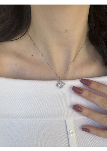 Taş Kaplama Yonca Kolye fiyatları