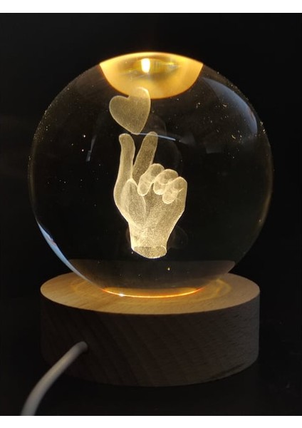 Kişiye Özel Işıklı Ahşap Kaideli Seni Seviyorum Temalı Cam Küre 8*6cm modelleri