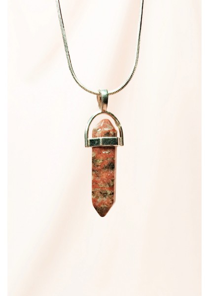 Kantaşı Doğal Taşı Zincirli El Yapımı Tasarımlı Kolye Uç: 3,5 cm Zincir: 20 cm Kutulu