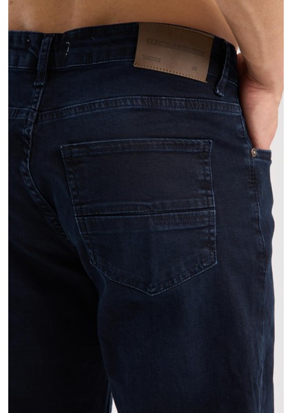 Erkek Regular Kesim Jean Pantolon %98 Pamuk %2 Elastan Koyu Denim Kot fiyatları