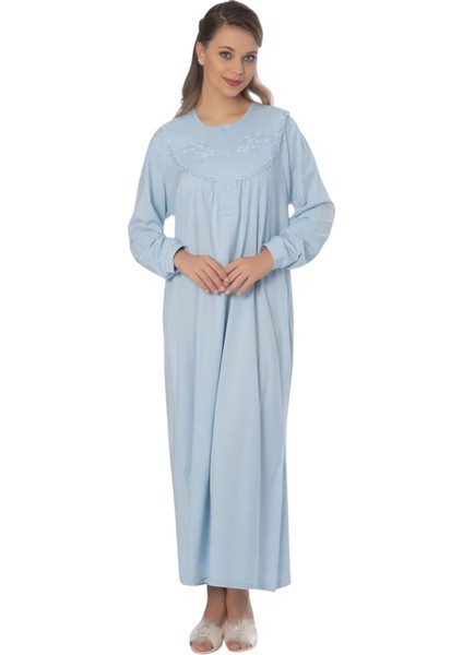 % 100 Pamuk Penye Işlemeli Yarım Patlı Düğmeli Kadın Uzun Kol Klasik Anne Mavi Gecelik DYP1001