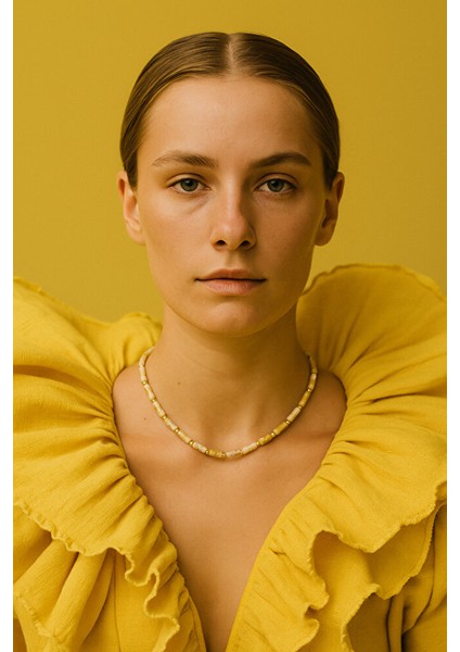 Desenli Silindir ve Boncuklu Kolye – Krem & Bej Tonları (El Yapımı) fiyatları