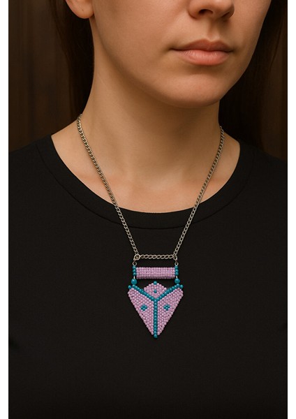 Üçgen Cam Boncuk Kolye – Mor & Turkuaz