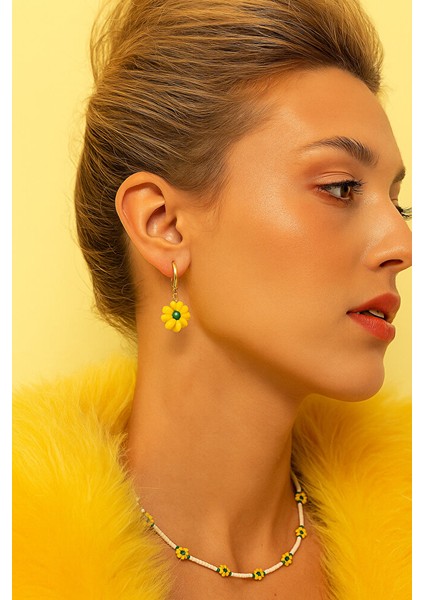 Çiçekli Boncuk Kolye indirimleri