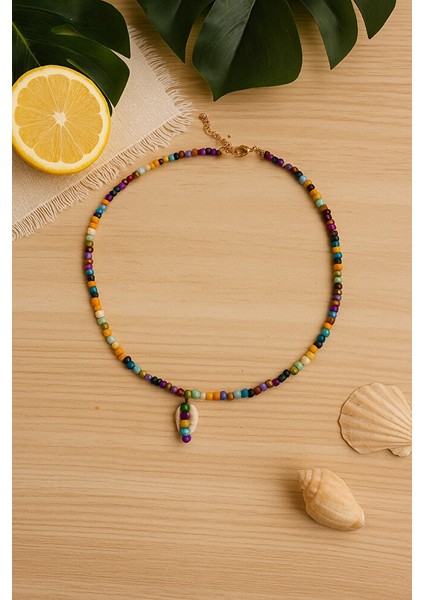 Renkli Boncuklu Deniz Kabuklu El Yapımı Bohem Kolye
