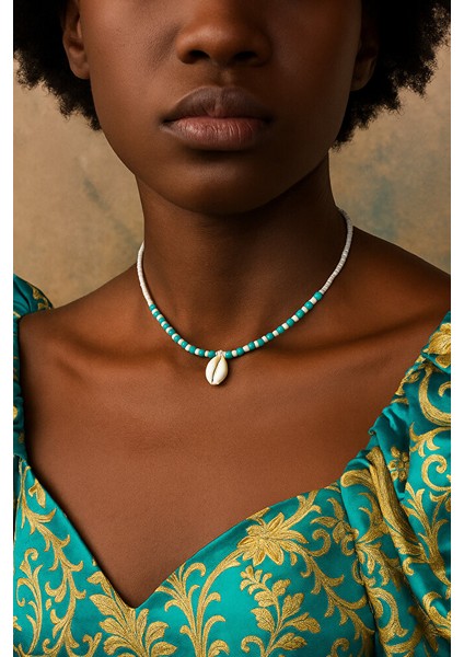 Doğal Deniz Kabuğu Detaylı El Yapımı Boncuklu Choker Kolye – Turkuaz & Beyaz