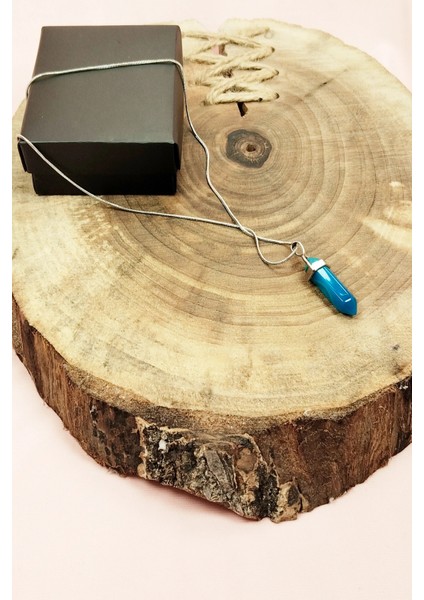 Aquamarin Doğal Taşı Zincirli El Yapımı Tasarımlı Kolye Uç: 3,5 cm Zincir: 20 cm Kutulu fırsatları