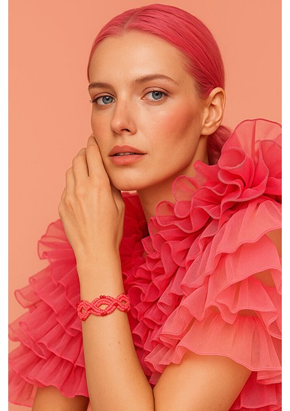 El Yapımı Pembe Boncuk Detay Makrome Bileklik – Ayarlanabilir Örgü Tasarım