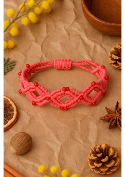 El Yapımı Pembe Boncuk Detay Makrome Bileklik – Ayarlanabilir Örgü Tasarım fiyatları