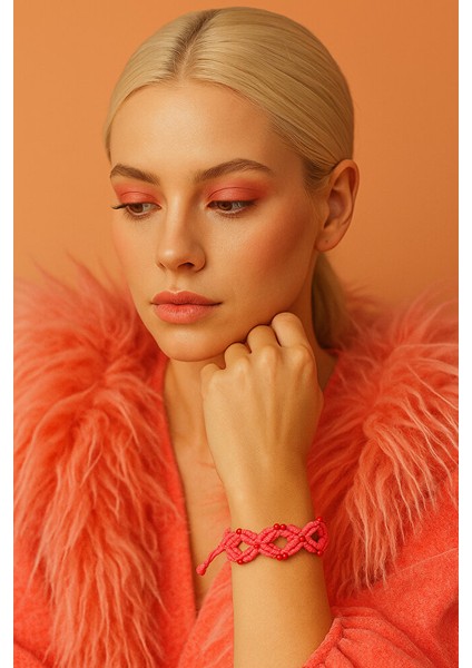 El Yapımı Pembe Boncuk Detay Makrome Bileklik – Ayarlanabilir Örgü Tasarım modelleri