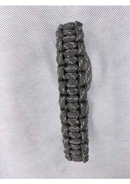 Gri Üstü Beyaz Noktalı Paracord Bileklik fiyatları