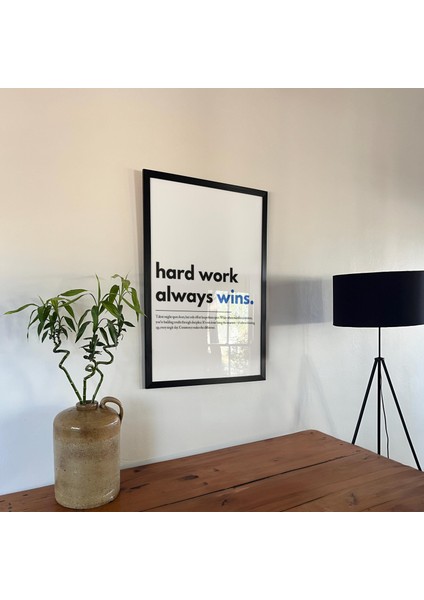 Motivasyonel Söz Sanatı: Sıkı Çalışma Kazanır Tipografi ( & ) modelleri