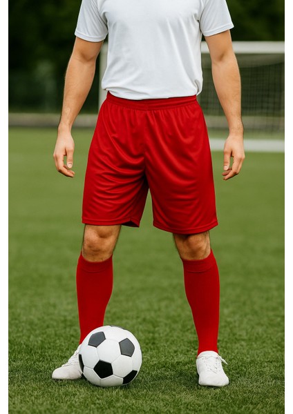 Erkek Kırmızı Futbol Şortu ve Çorap Seti - Spor Antrenman ve Maç Kombini