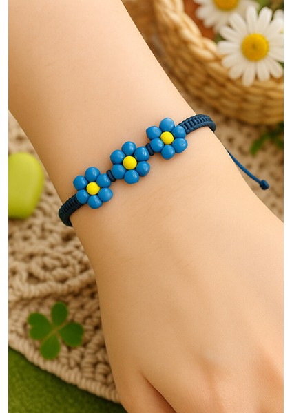 Mavı Cıceklı Makrome Bıleklık modelleri