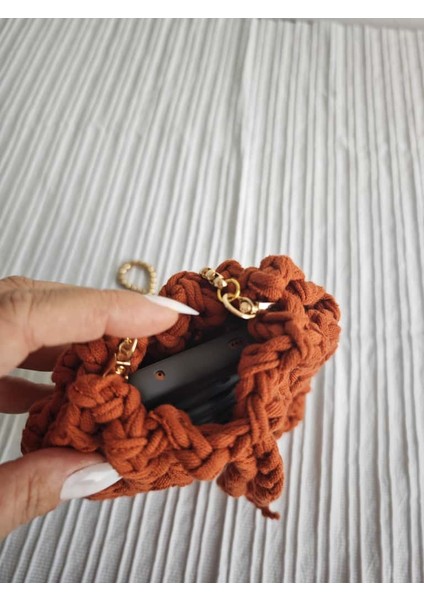 🧶 El Yapımı Penye Ip Telefon Çantası – 12 Renk Seçeneği ile Tarzınızı Yansıtın! fiyatları