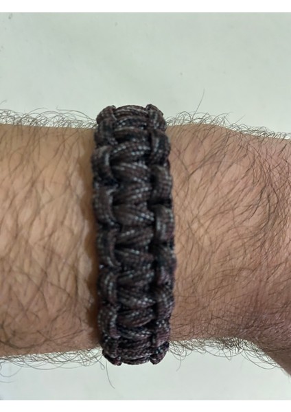 Koyu Kahverengi Üstü Siyah Gri Paracord Bileklik modelleri