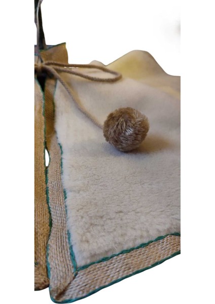 , Yılbaşı Çam Ağacı Altı Örtüsü, Çam Ağacı Ayak Halısı Örtüsü, Krem Renk, Peluş 70 cm fırsatları