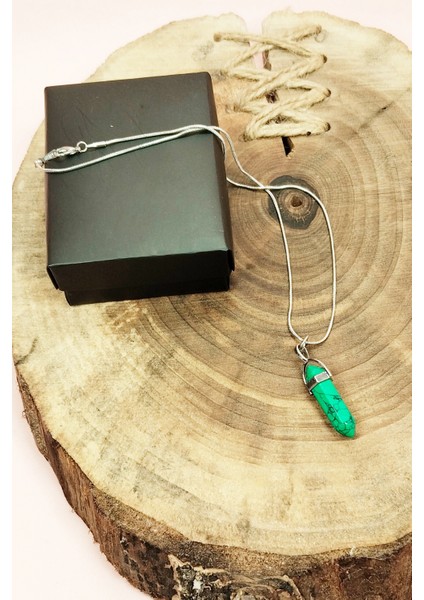 Krizopraz Doğal Taşı Zincirli El Yapımı Tasarımlı Kolye Uç: 3,5 cm Zincir: 20 cm Kutulu fırsatları