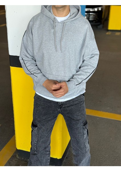 Unisex Şeritli Oversize Kapüşonlu Kanguru Cepli Kordonlu Sweatshirt fiyatları