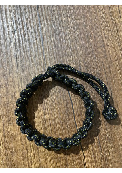 Siyah Üstü Sarı Noktalı Paracord Bileklik modelleri