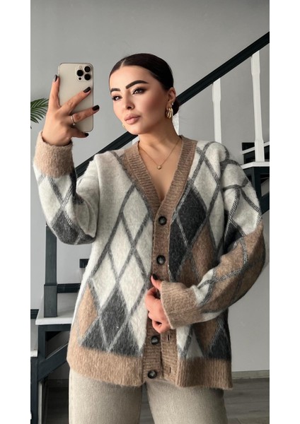 Gri-Vizon Baklava Desen Şardonlu Hırka fırsatları