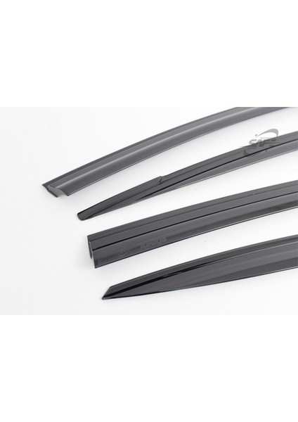 Hyundai Ioniq 6 – Siyah Cam Rüzgarlığı