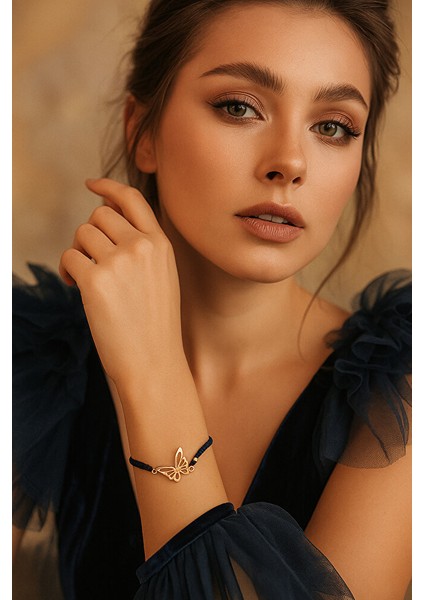 Kelebek Detaylı Siyah Ayarlanabilir Bileklik fiyatları